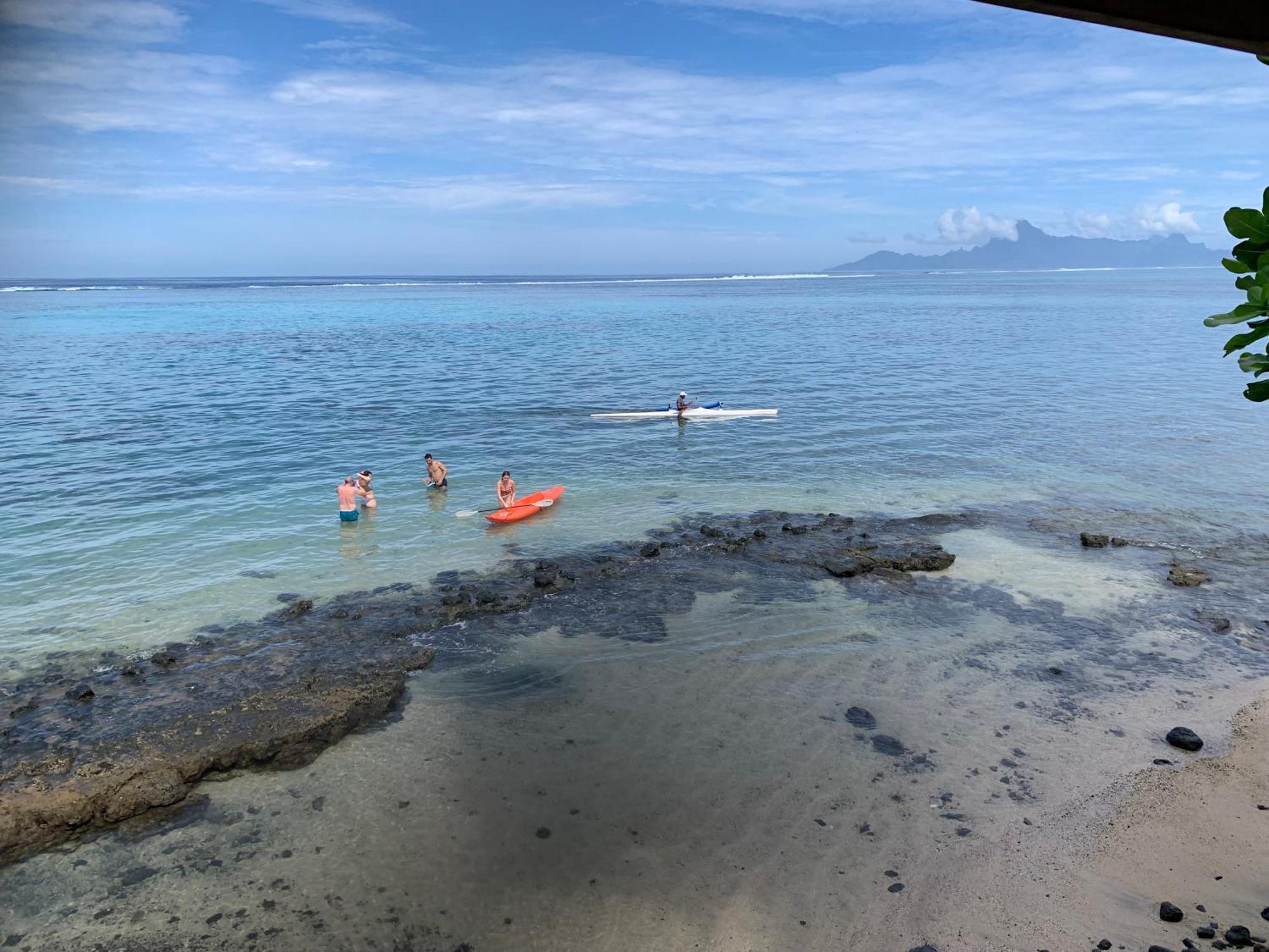 Fare Hotu Punaauia Bord De Mer Exterior photo